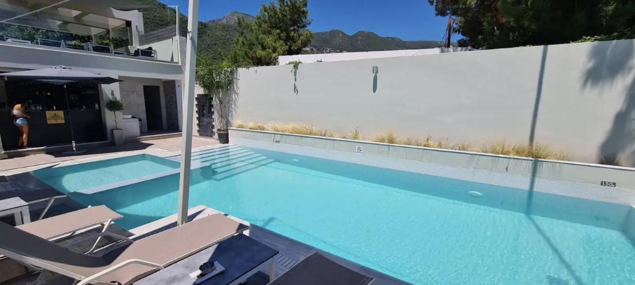 Windrose Apartments - Shared Pool Ypsos Buitenkant foto